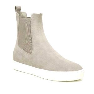 NEW Vince Norman High Top Sneaker - Light Gray- Size 7